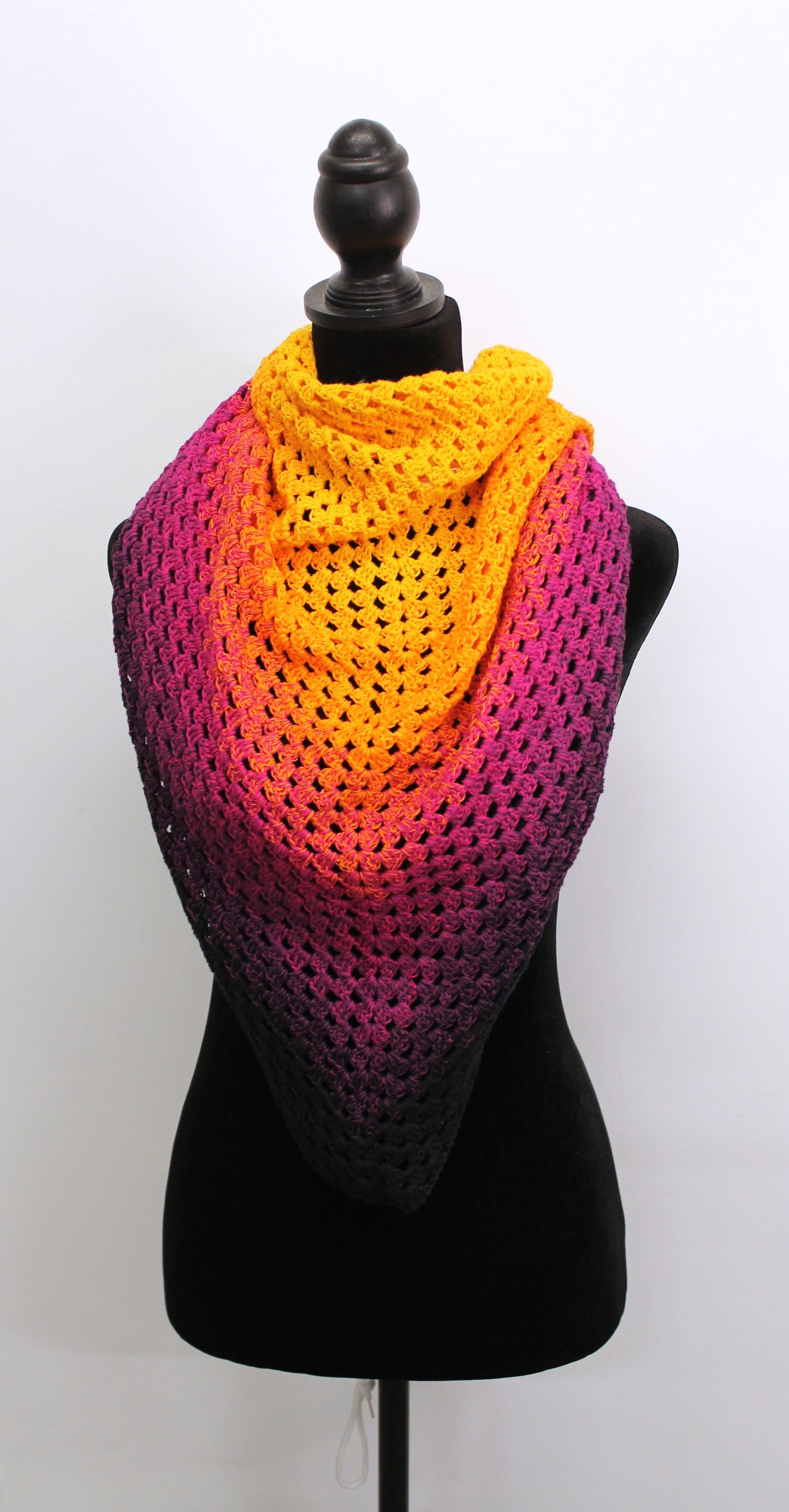 Triangle shawl (Campfire)
