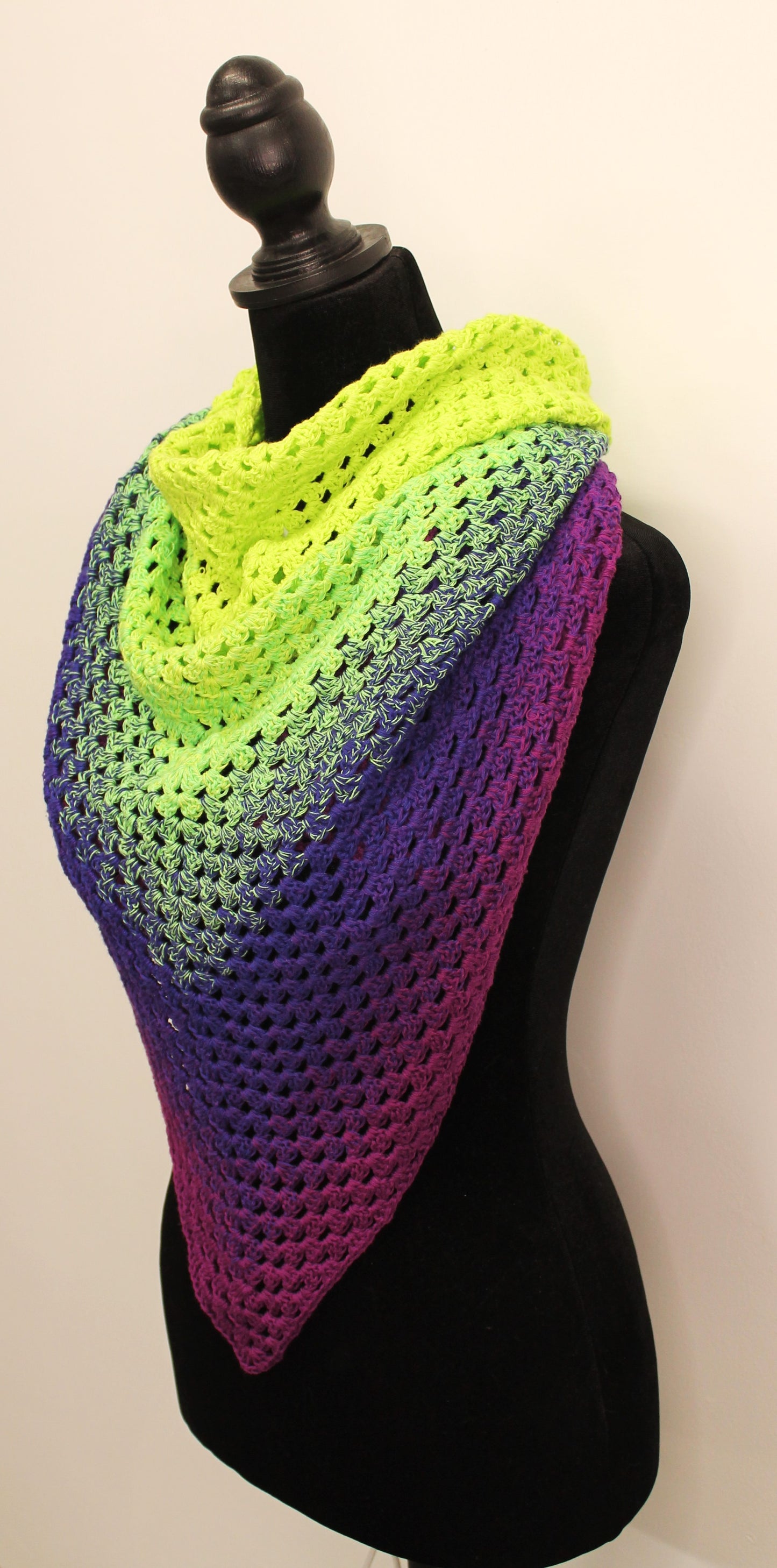 Triangle shawl (Witch's Brew)